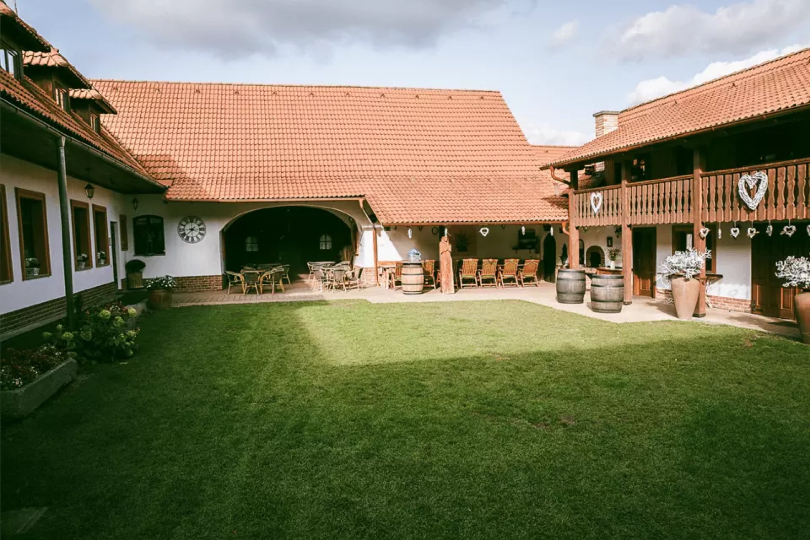 Statek Blaník wedding venue - photo 6
