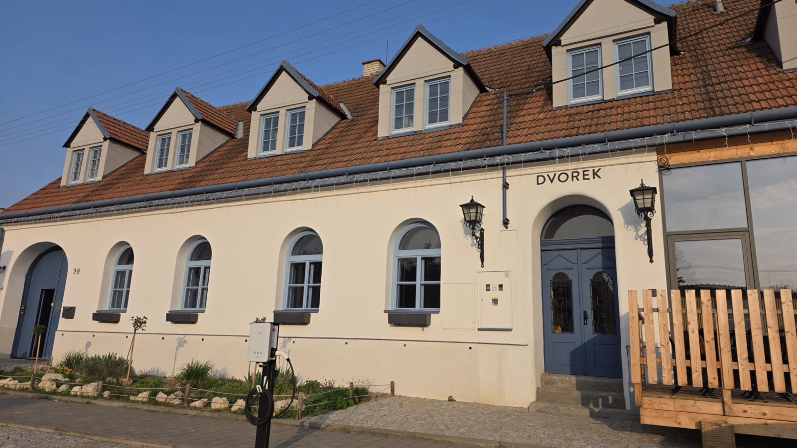 Penzion & Bistro DVOREK Vinařství Tomáš Křížek foto 3