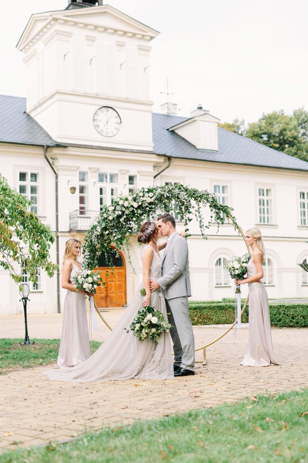 Zámek Niměřice wedding venue - photo 4