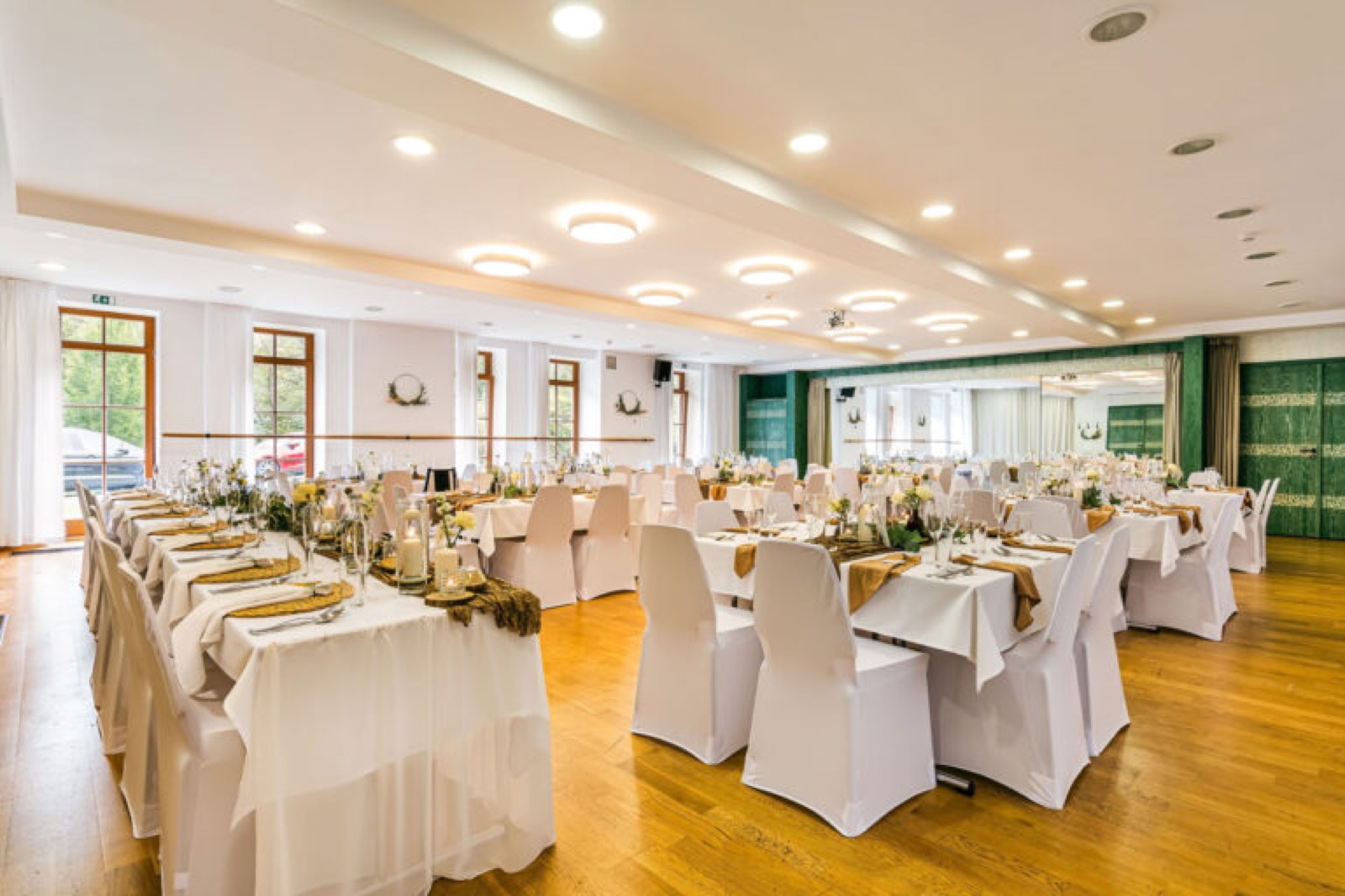 Statek Samsara wedding venue - photo 4