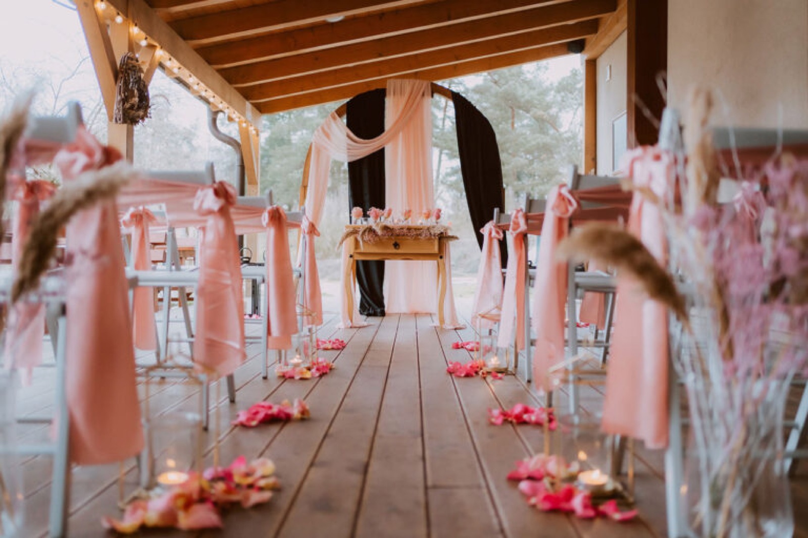 Statek Samsara wedding venue - photo 7