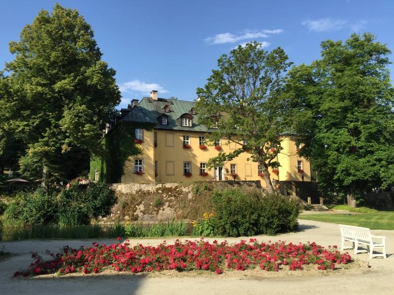 Pałac Staniszów
