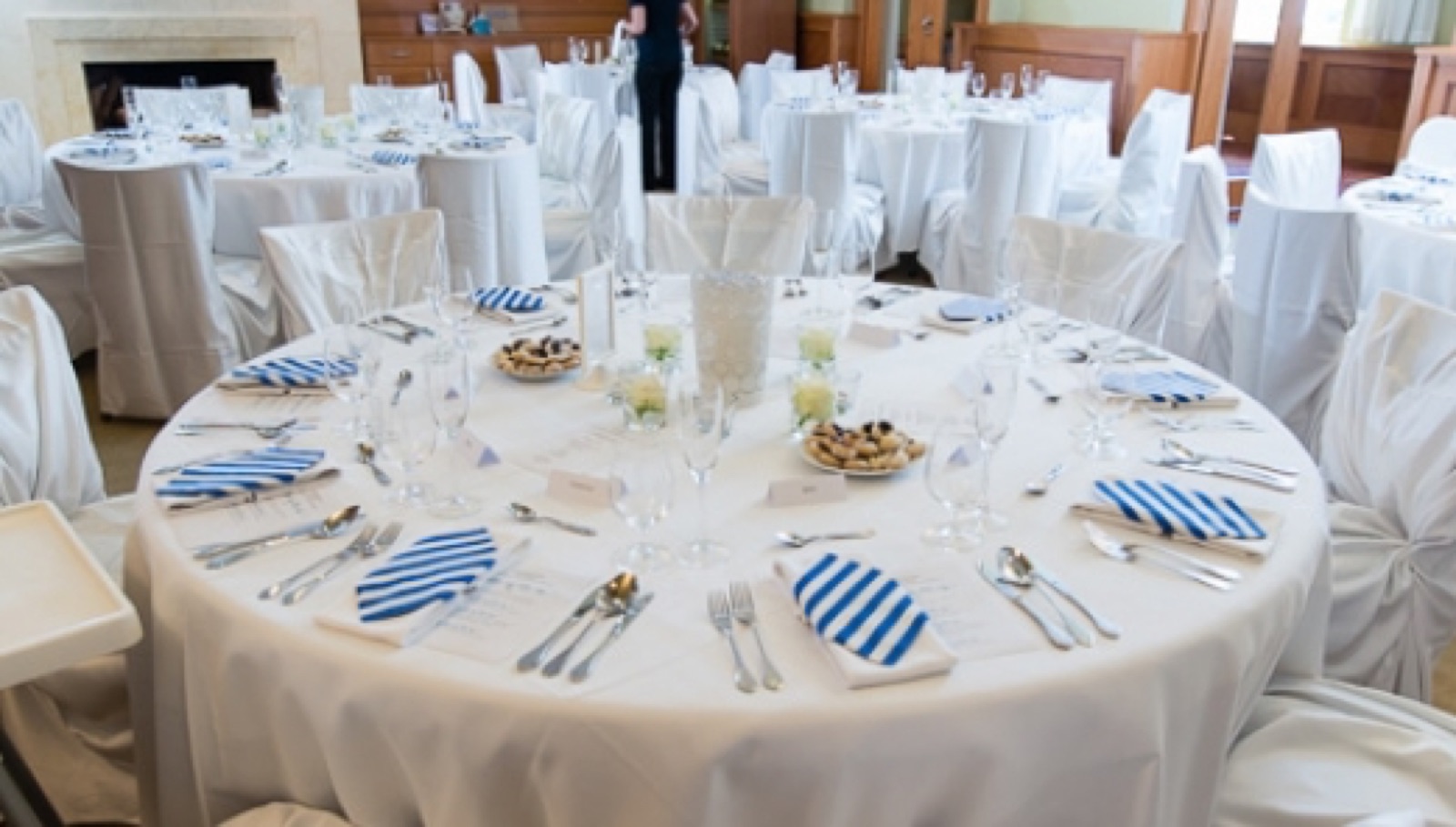 Svatba v Dolce Villa wedding venue - photo 6