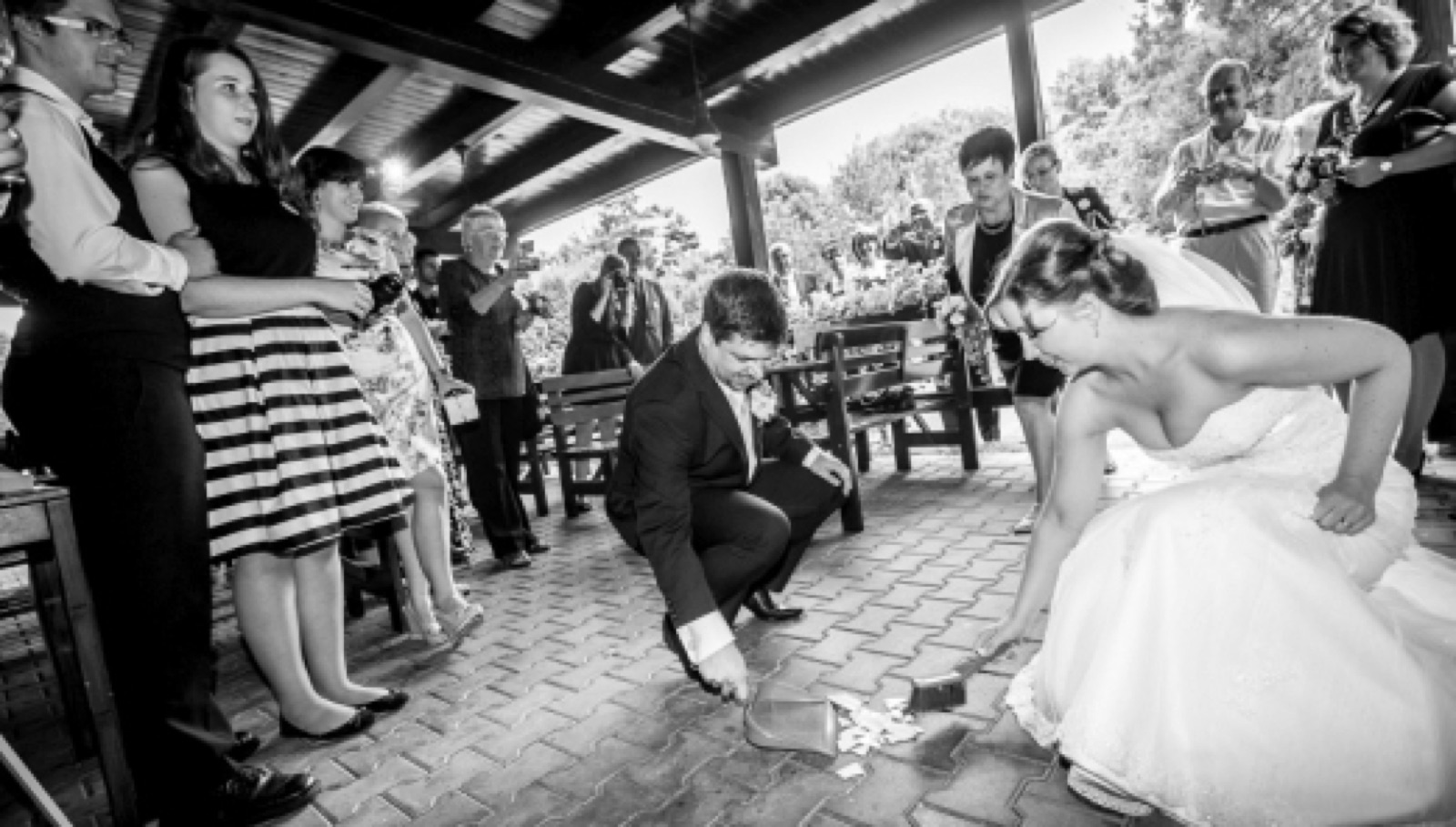 Svatba v Dolce Villa wedding venue - photo 11