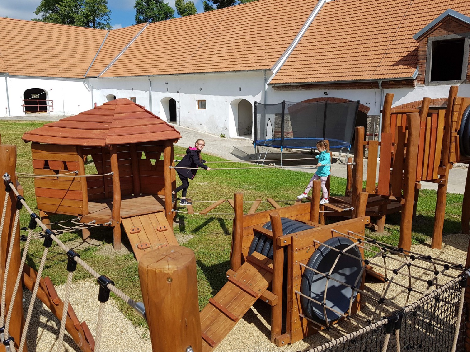 Residence Tvrz Skočice wedding venue - photo 9