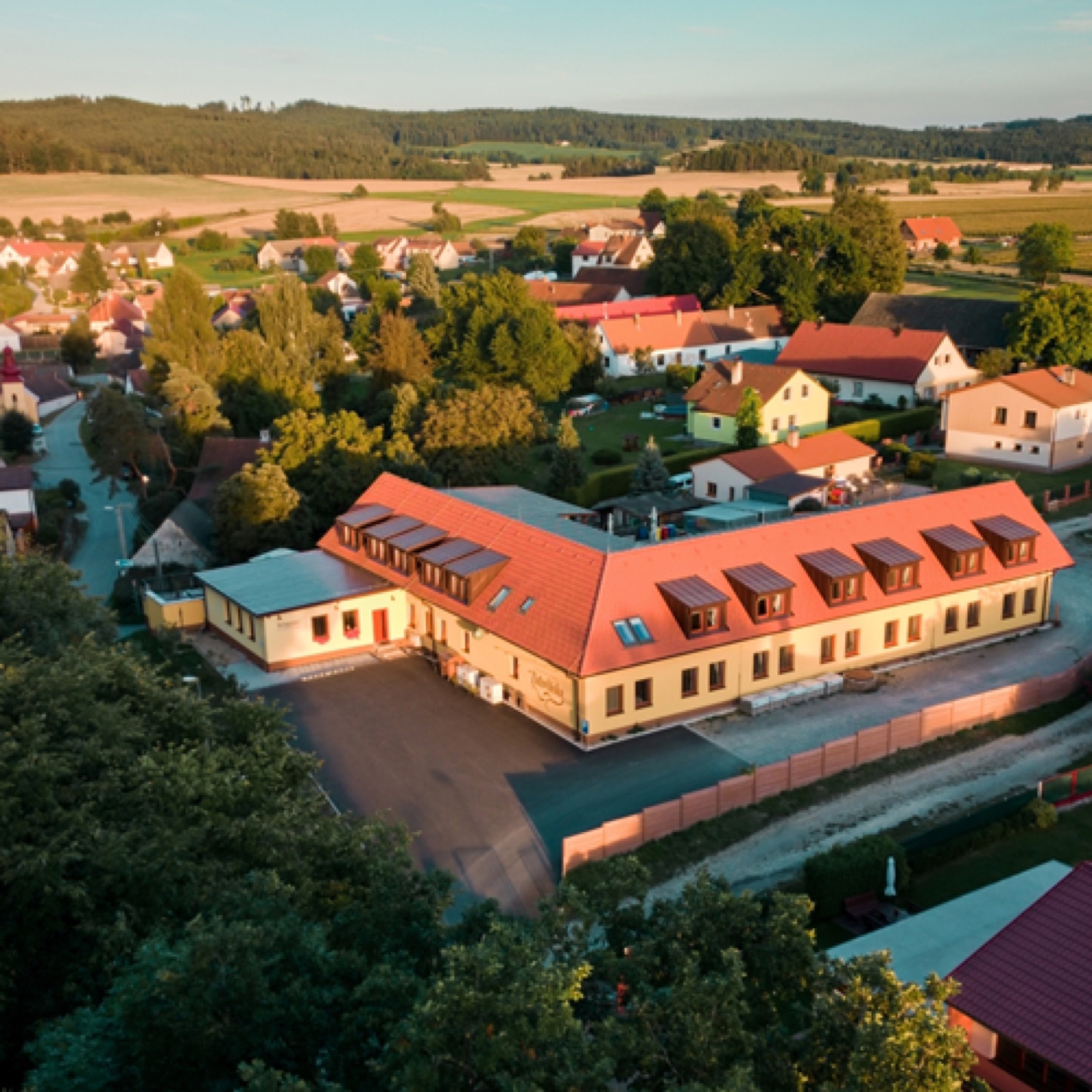 Penzion a restaurace Zlatovláska u Červené Lhoty foto 6