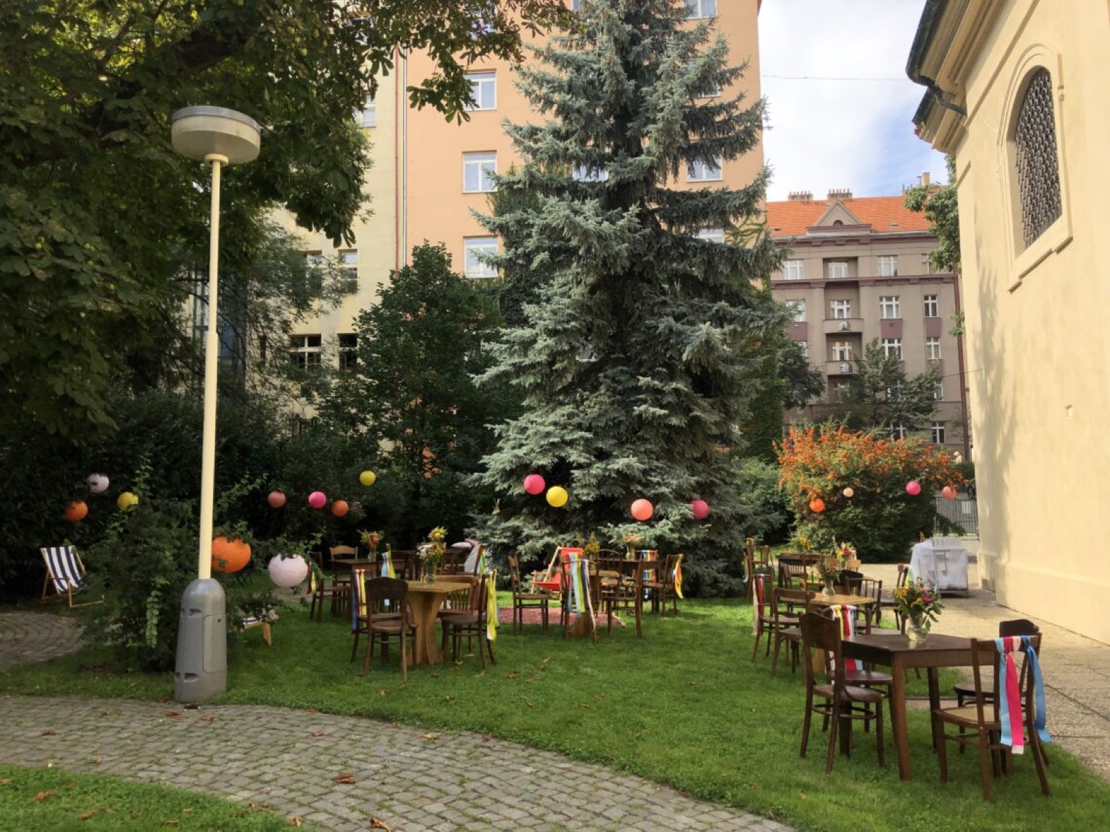 Atrium Žižkov wedding venue - photo 4