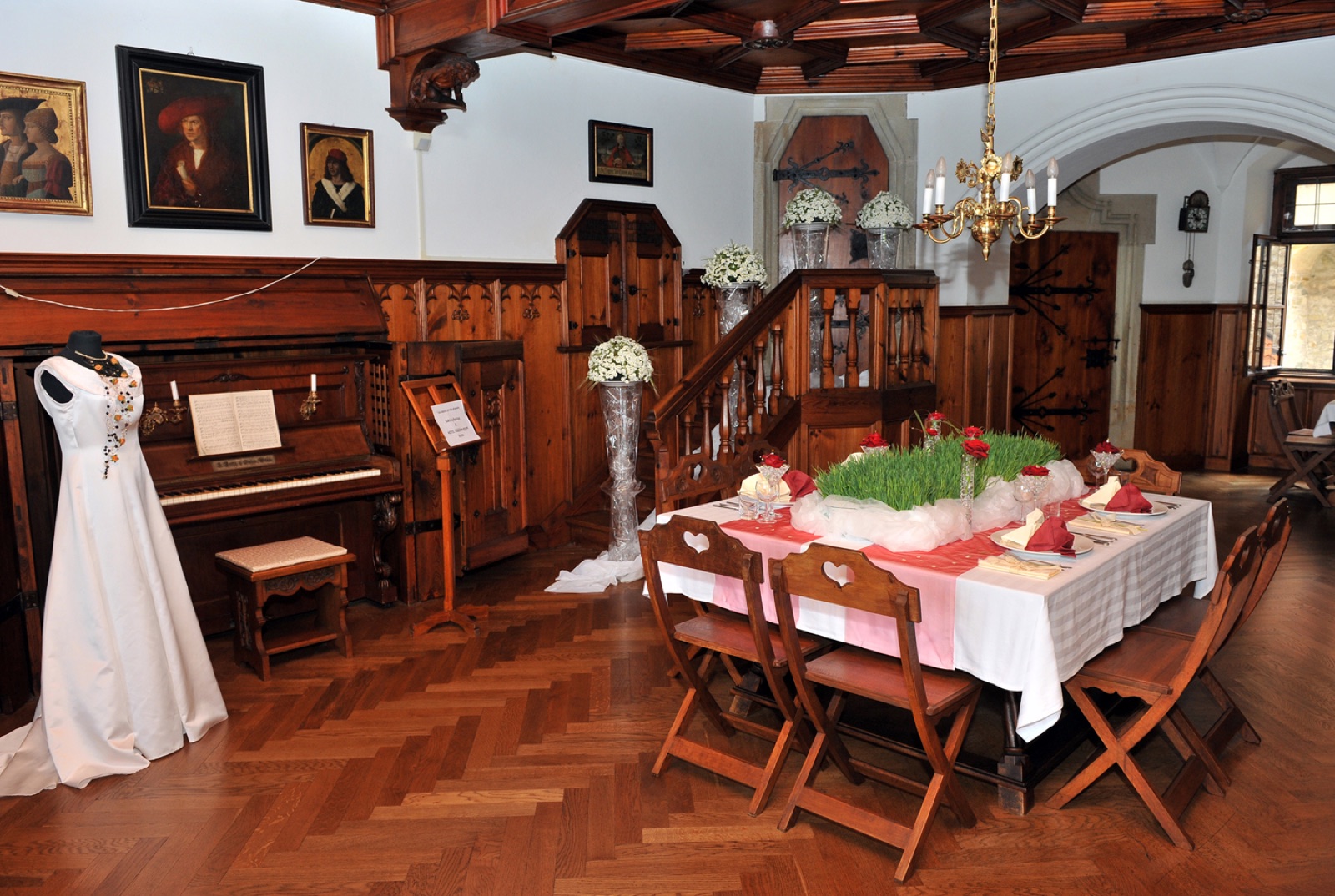 Státní hrad Bouzov foto 3