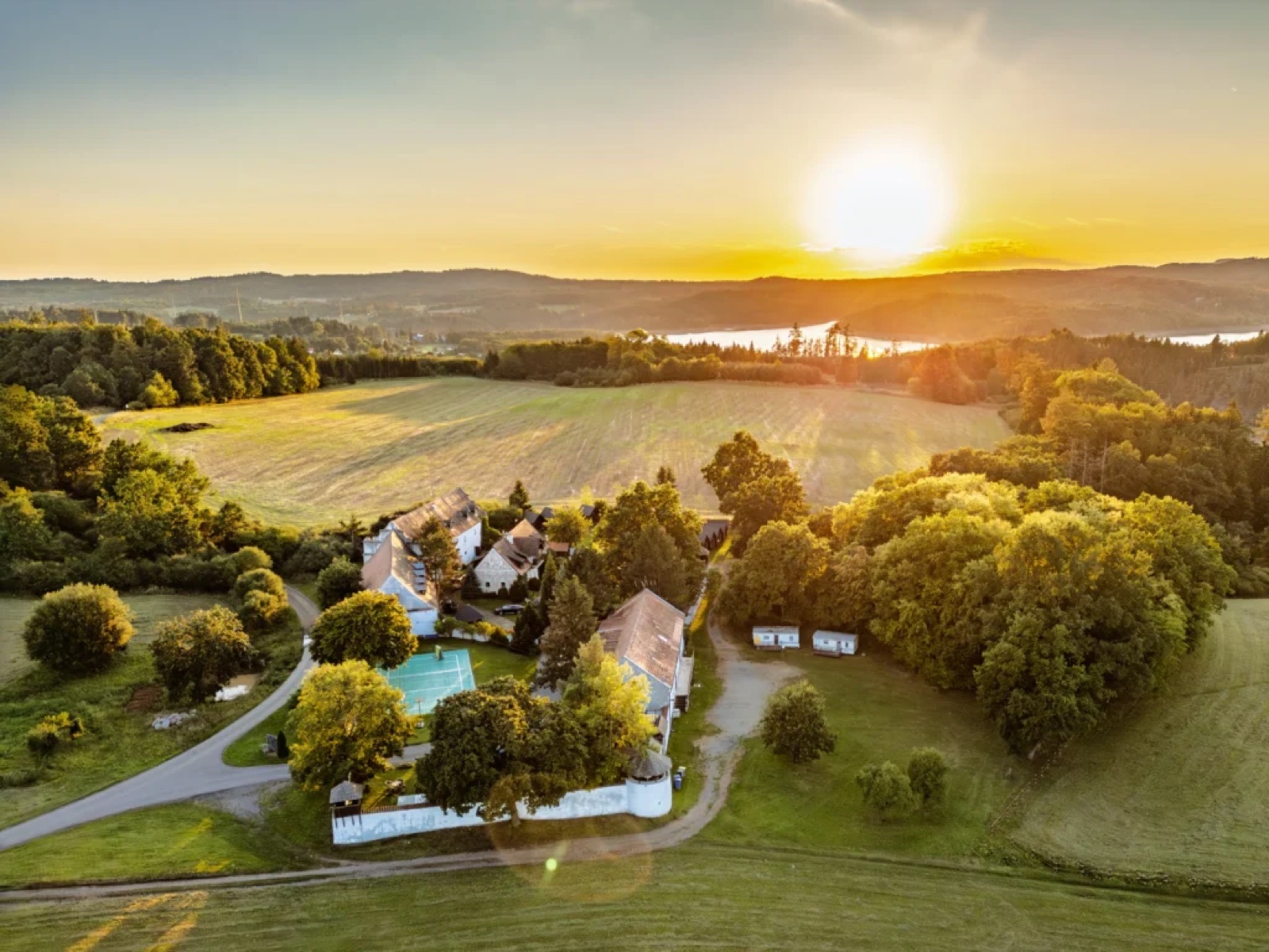 Tvrz Holešovice wedding venue - photo 6