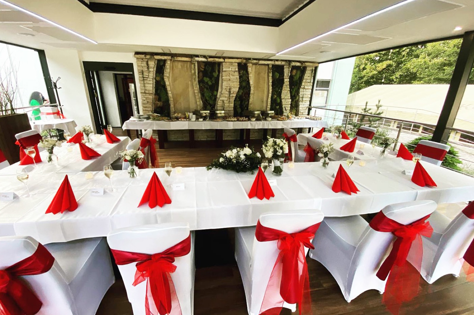 Restaurace a penzion Zděná Bouda wedding venue - photo 8