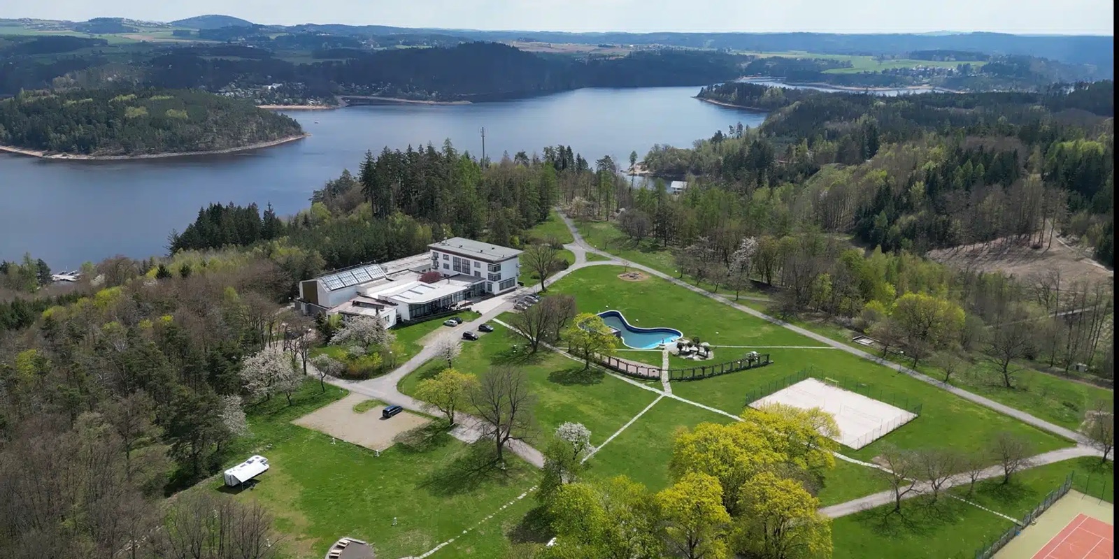 RESORT & WELLNESS HOTEL ORLÍK **** wedding venue - photo 4