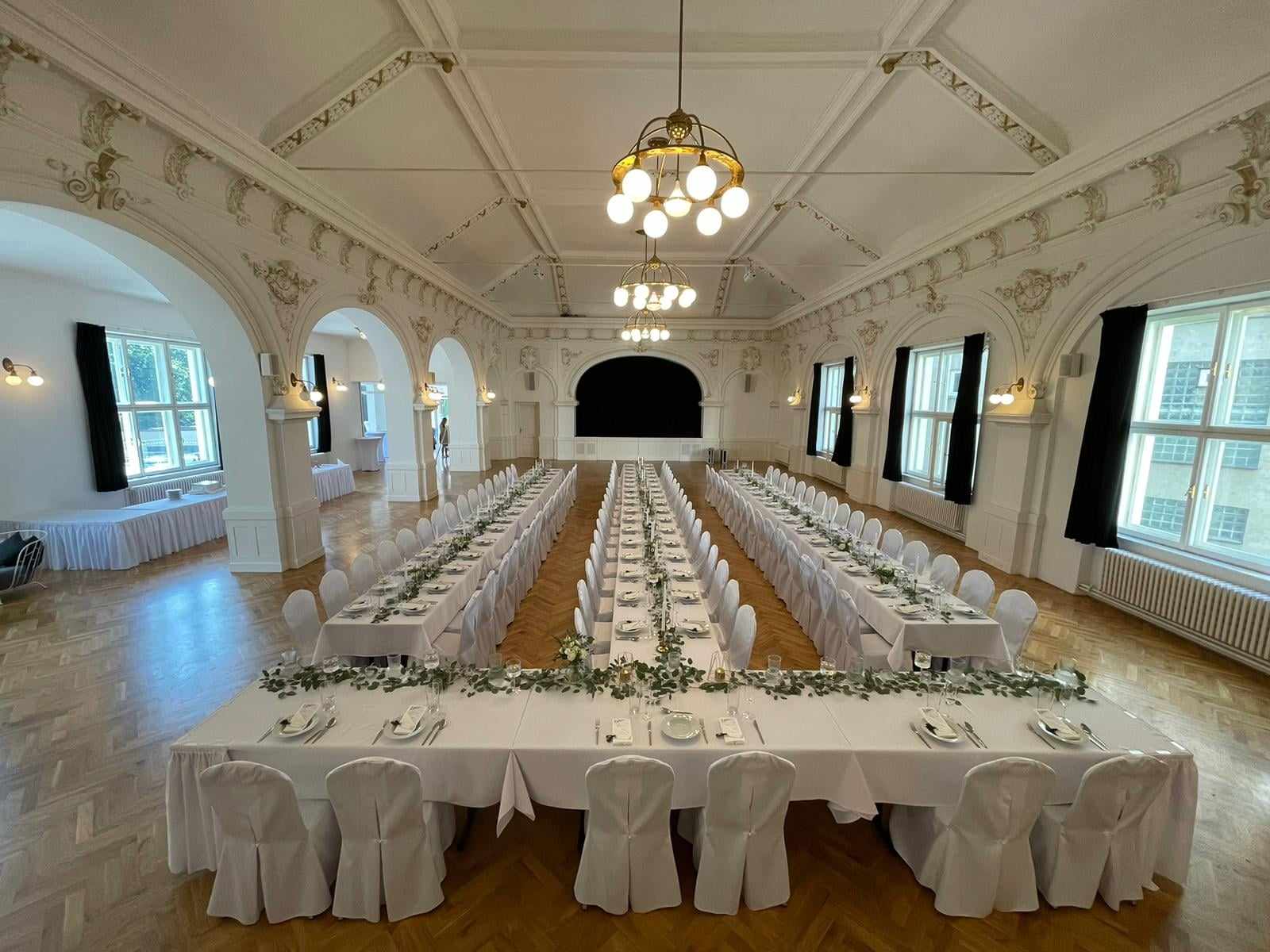 DŮM U PARKU wedding venue - photo 5
