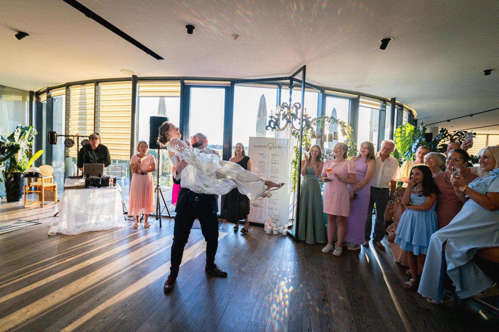 MG restaurace wedding venue - photo 9